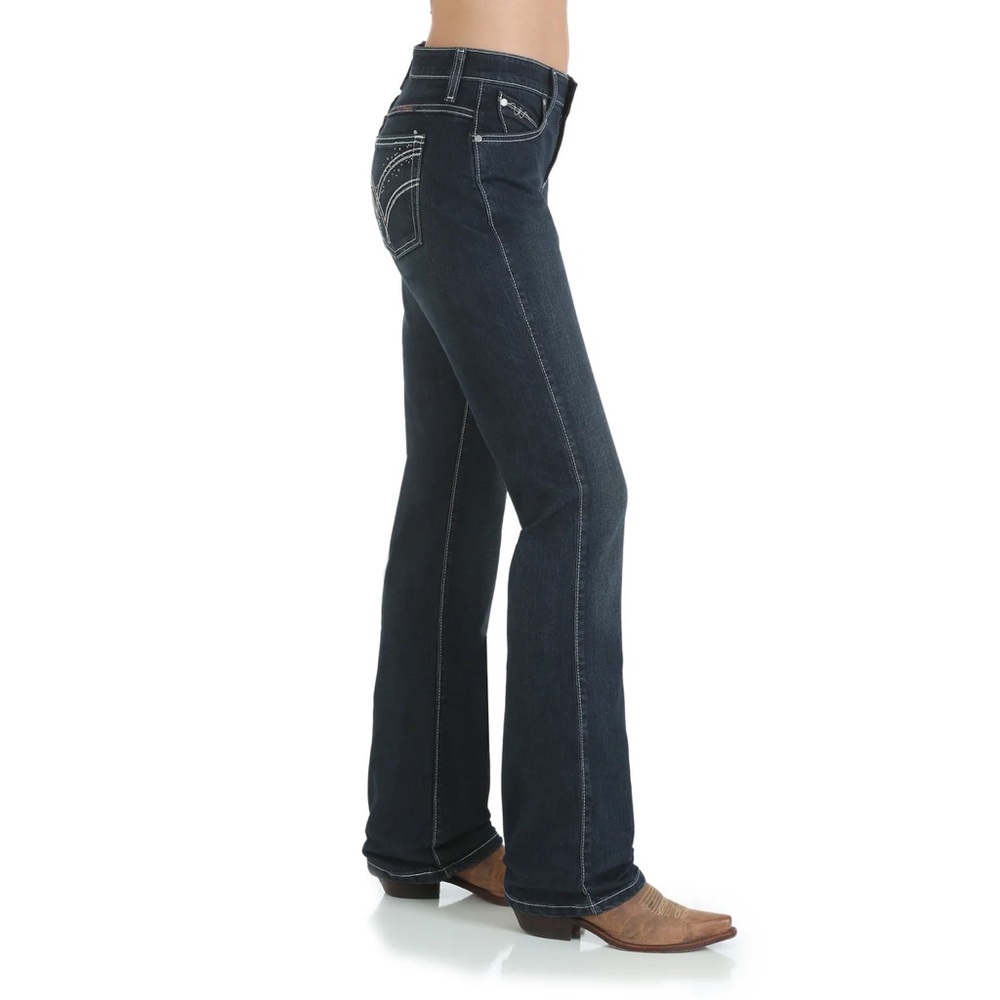 Wrangler Q-Baby Jean #WRQ20AU
Size 9/10 x 30 Darkwash